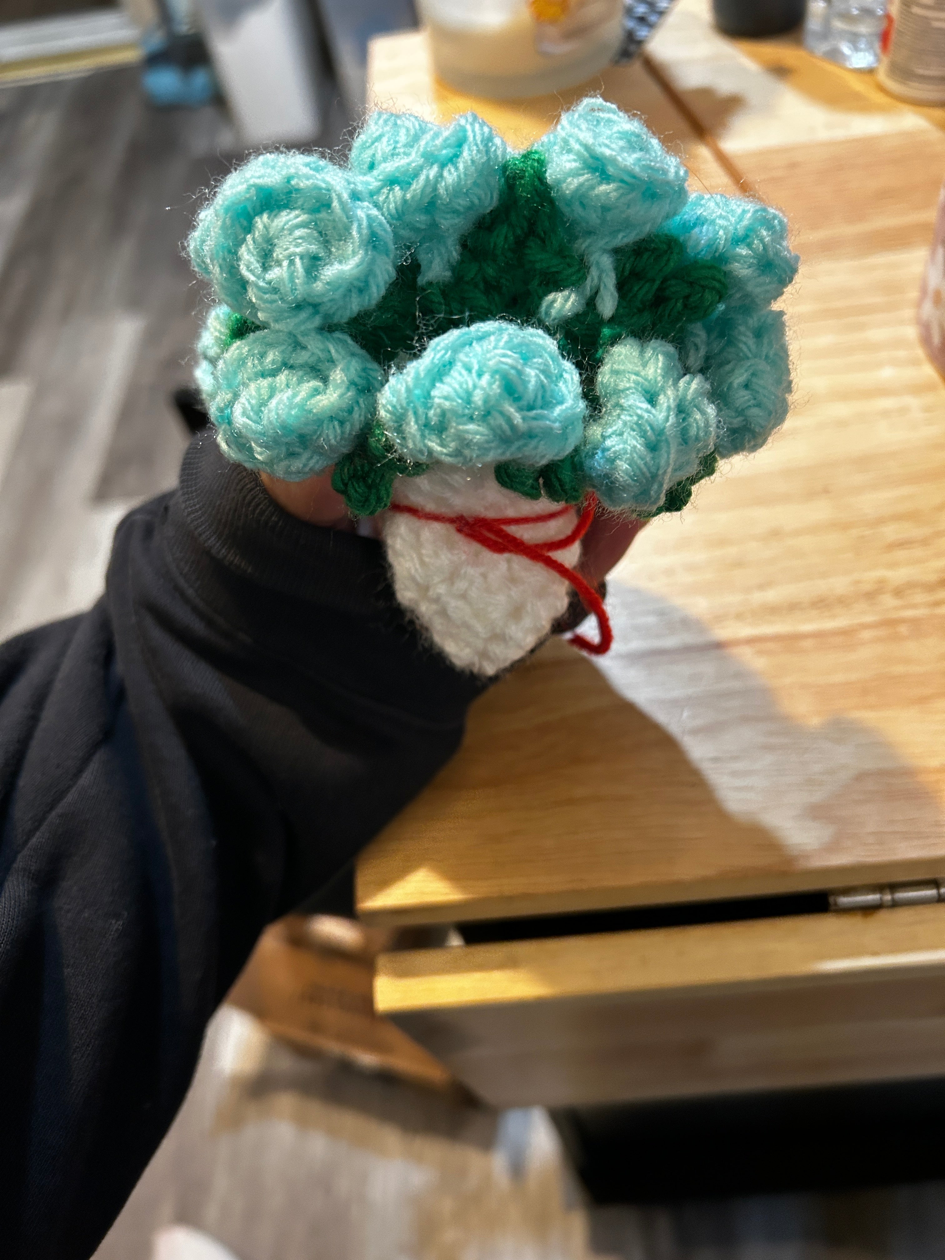 Crochet flower bouquet coaster 🤍💐