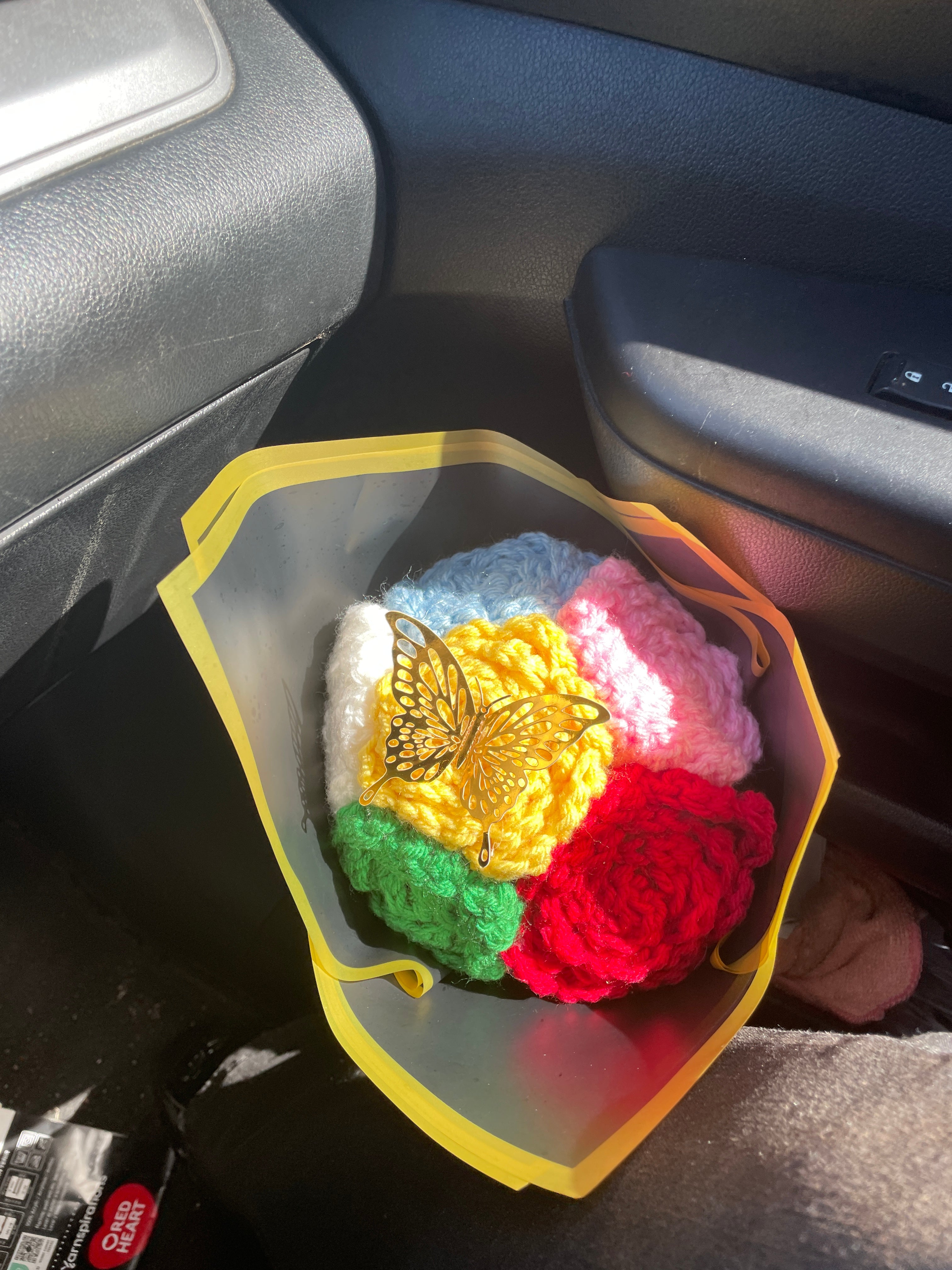 Multicolor roses💐♥️💙💚🩷🤍💛