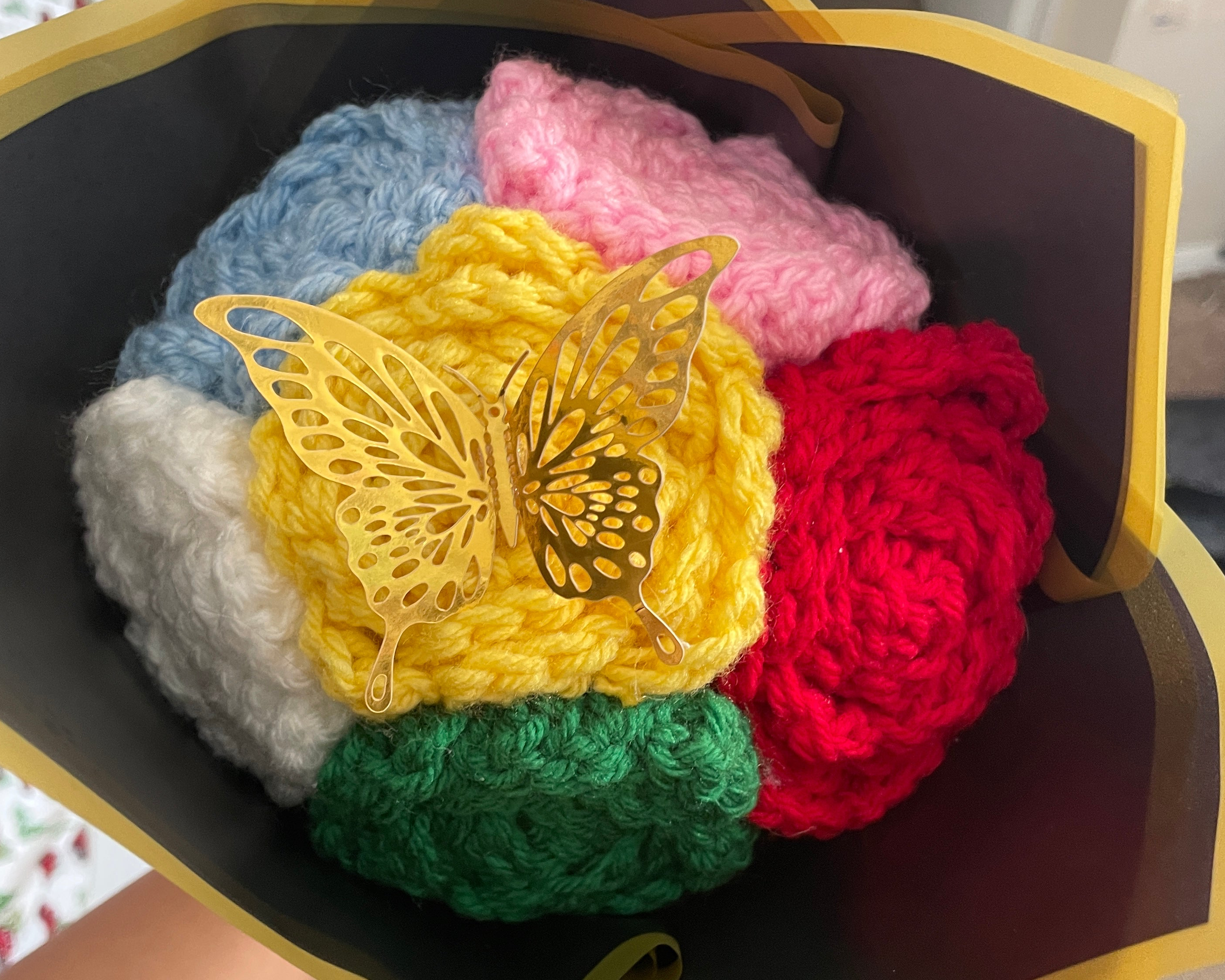 Multicolor roses💐♥️💙💚🩷🤍💛