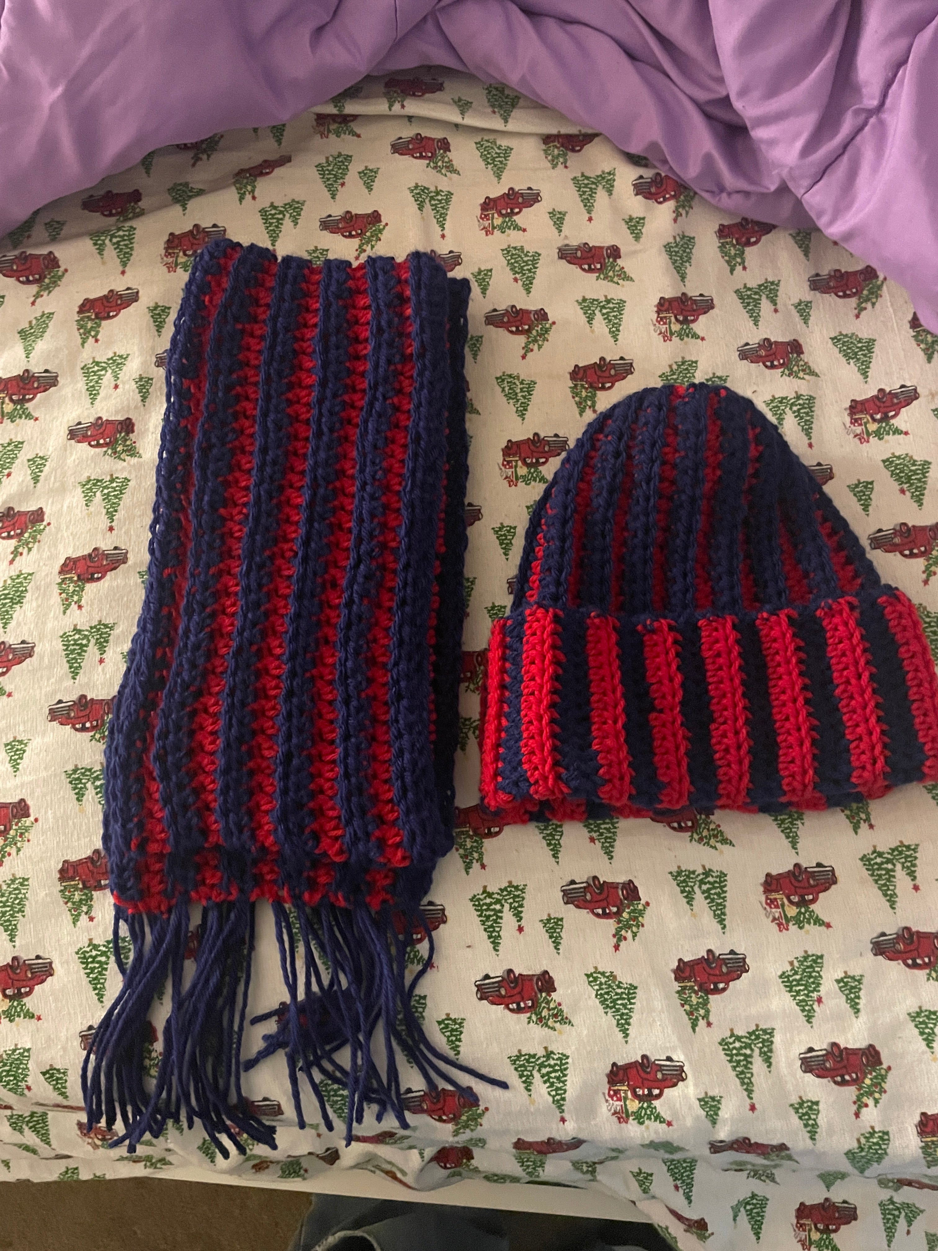 Crochet scarf and beanie ♥️💙
