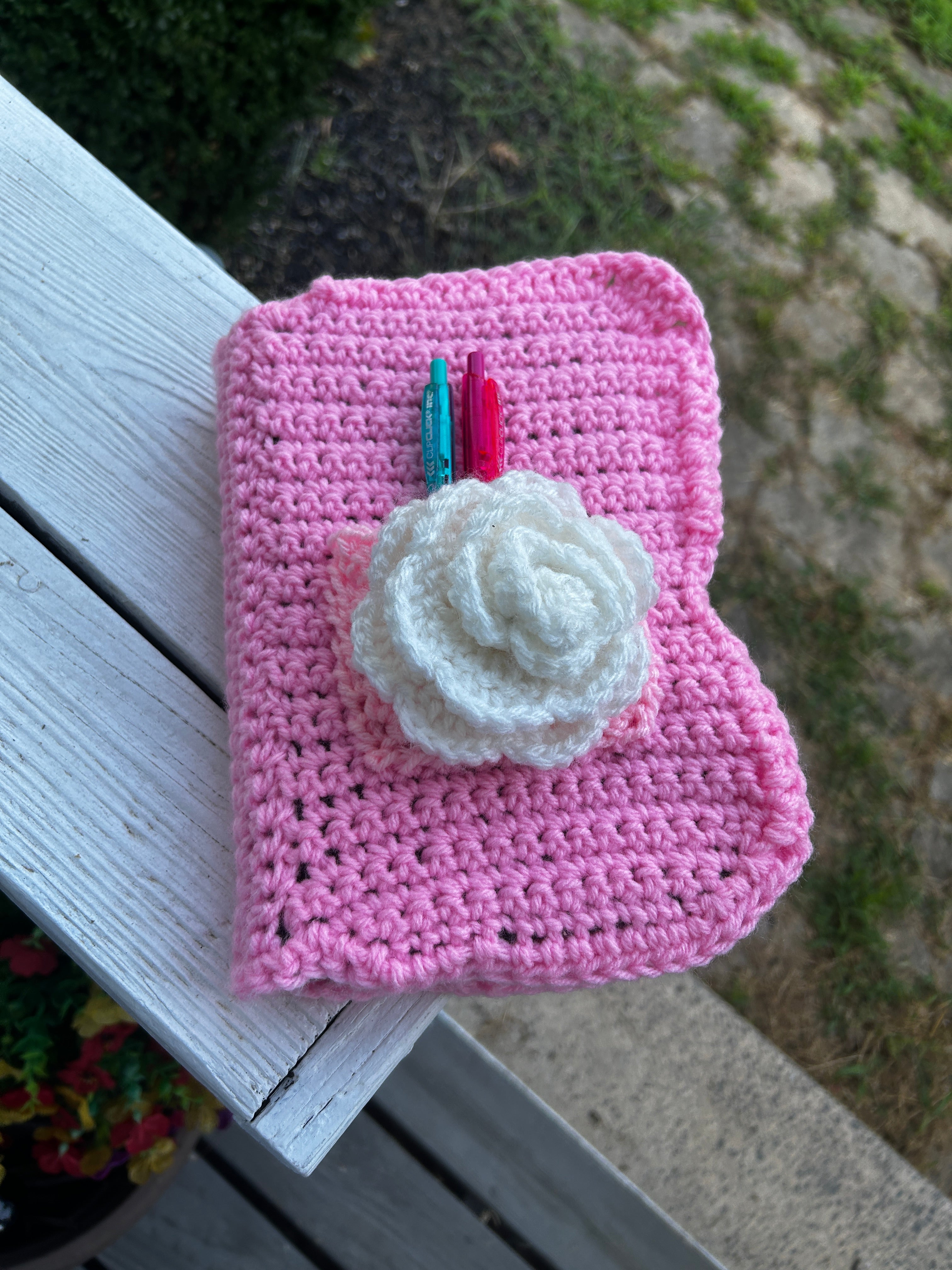 Crochet butterfly book cover 🦋🩷📔